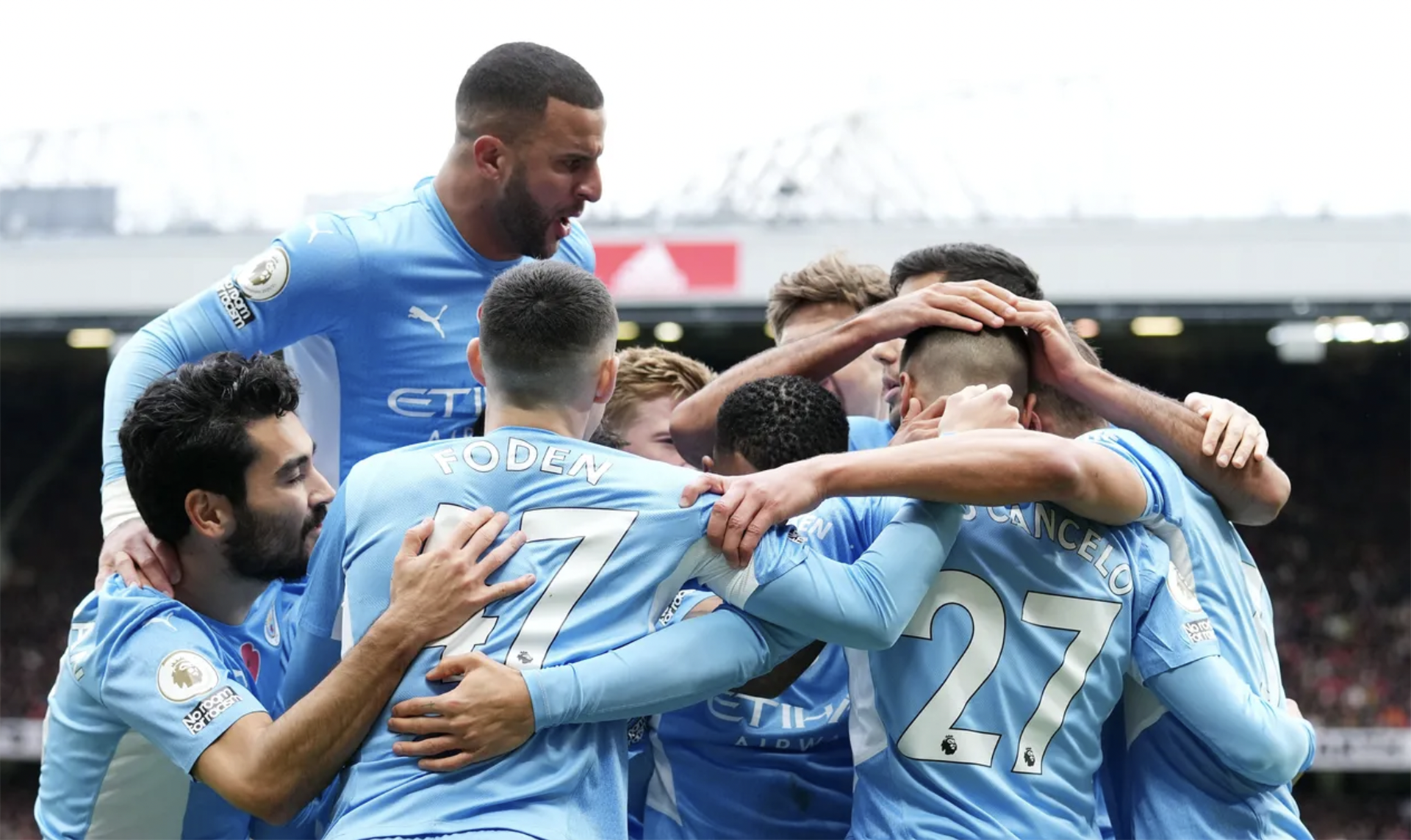 Video highlights trận MU 0 - 2 Man City: Hàng thủ tệ hại